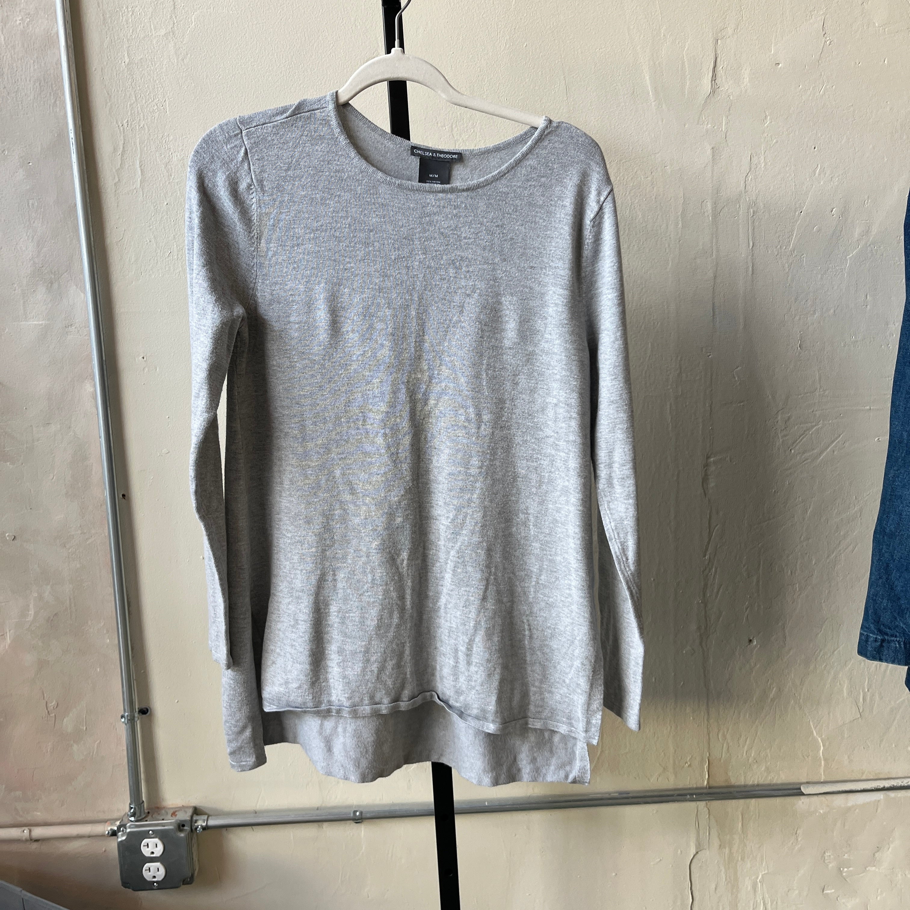 Gray Sweater (M)