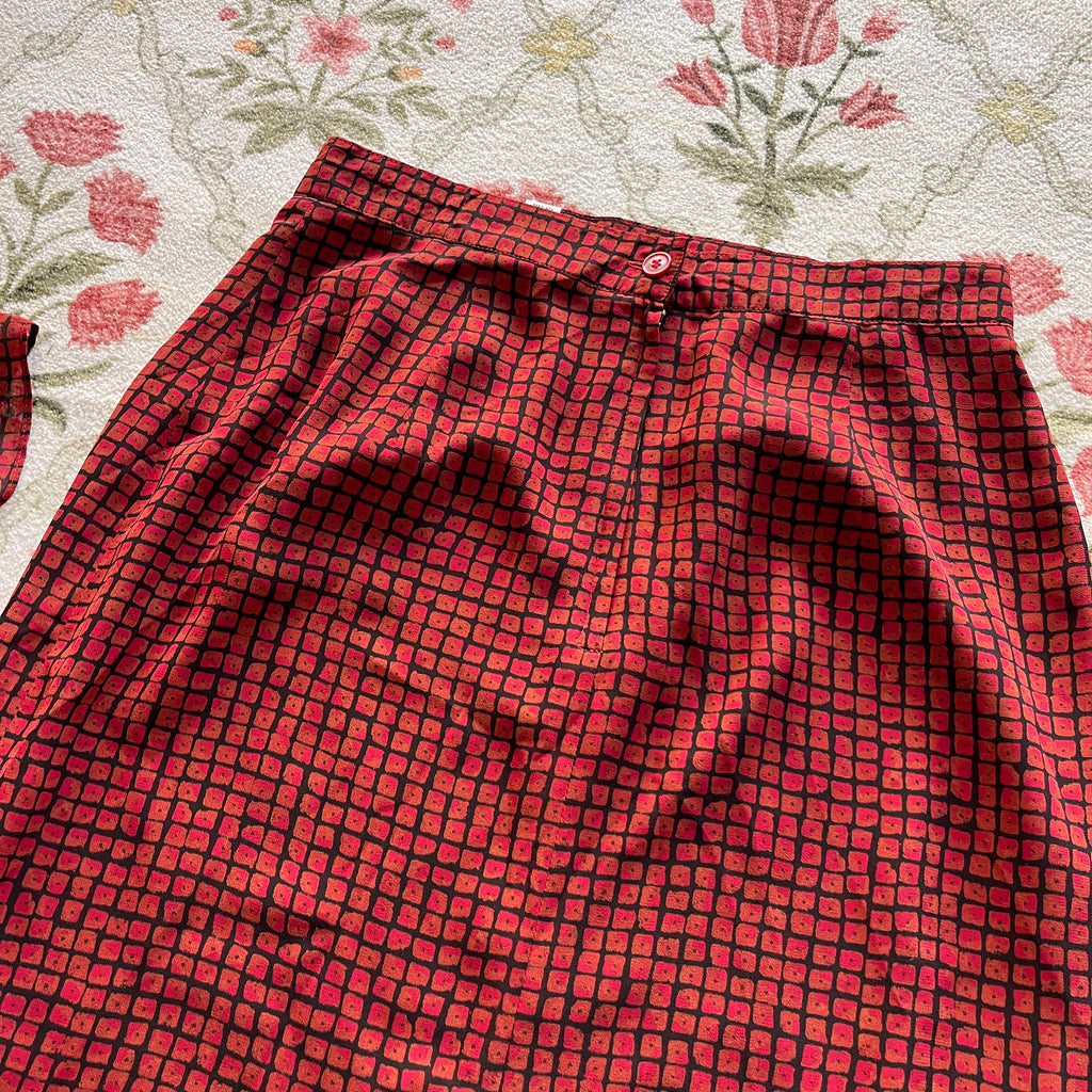 Red Skirt & Scarf (M)