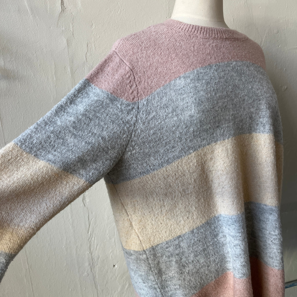 Striped Sweater (18/20)