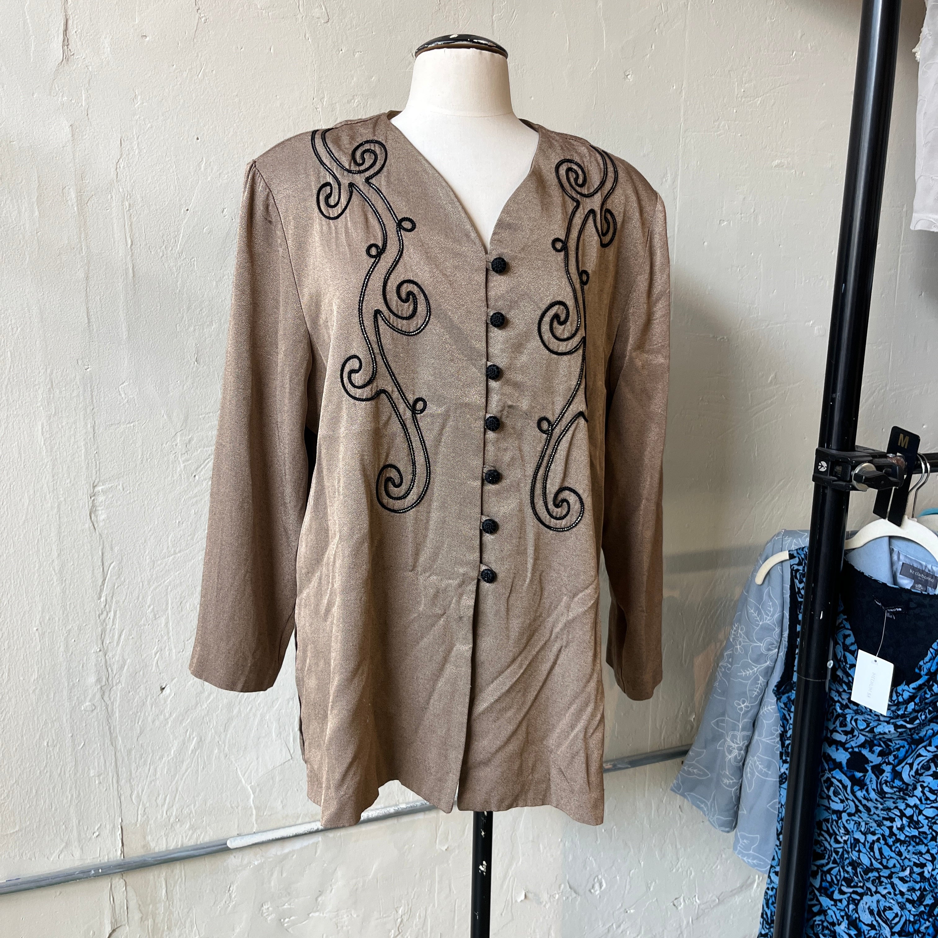 Embroidered Blouse (20)