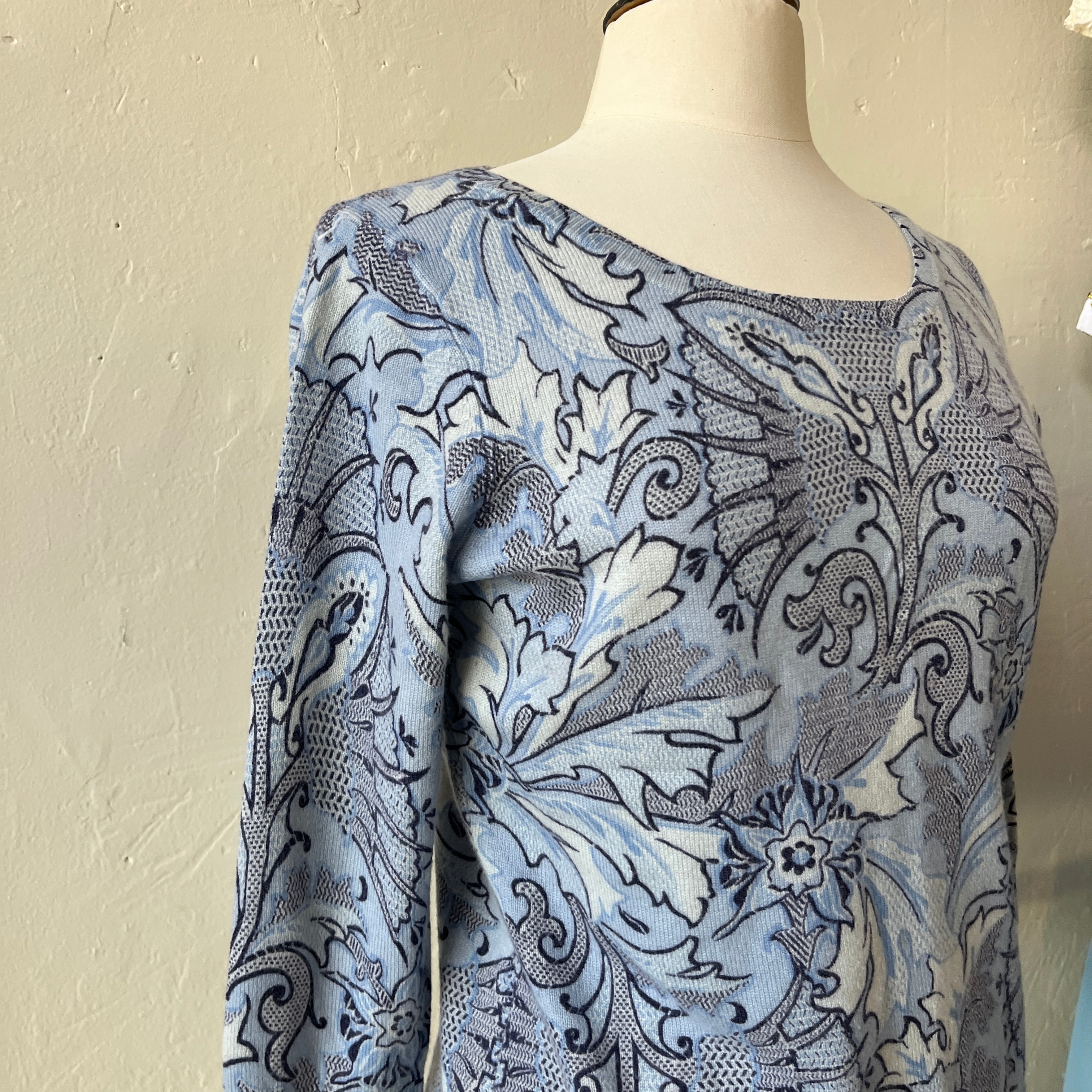 Blue Cashmere Sweater (M)
