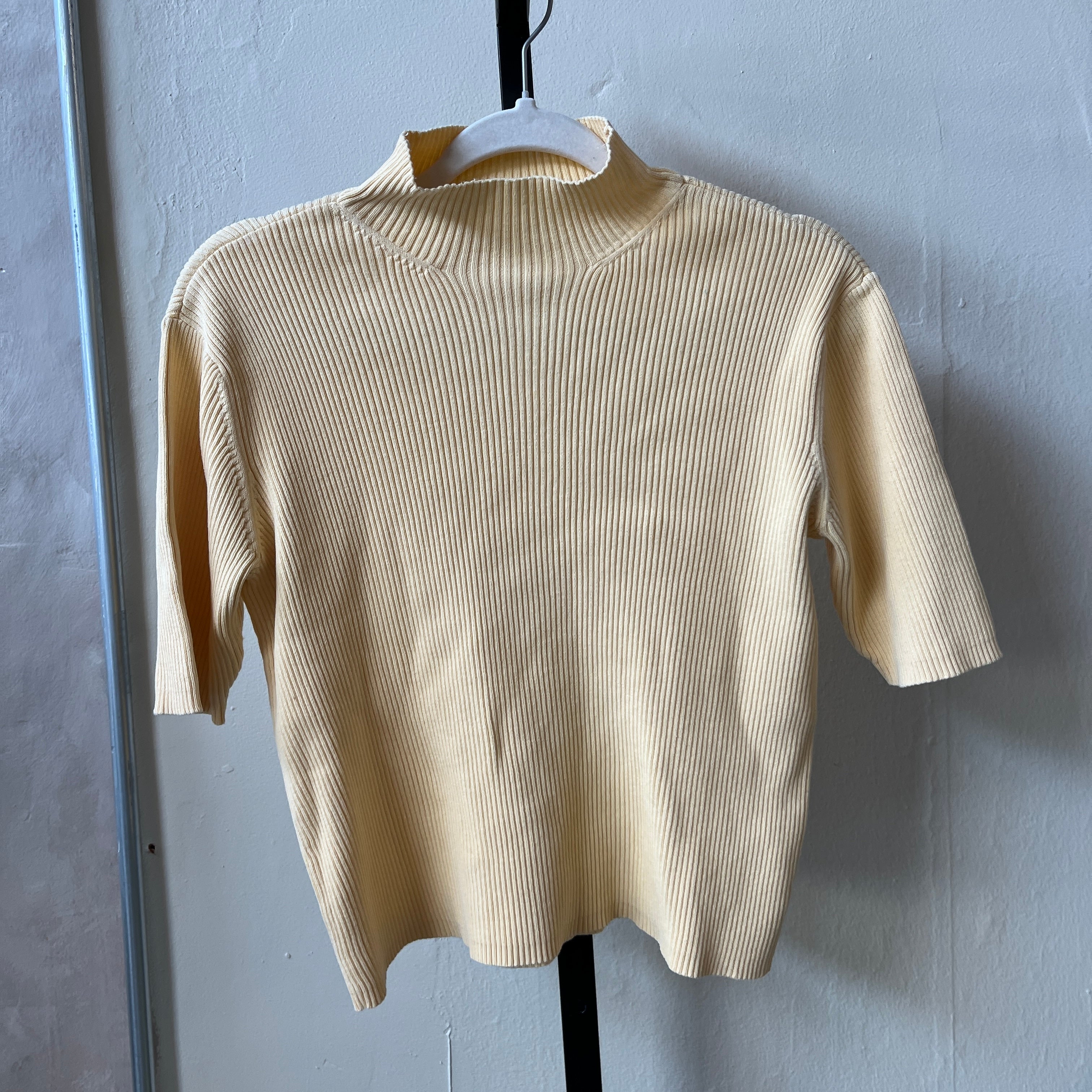 Yellow Turtleneck (M)