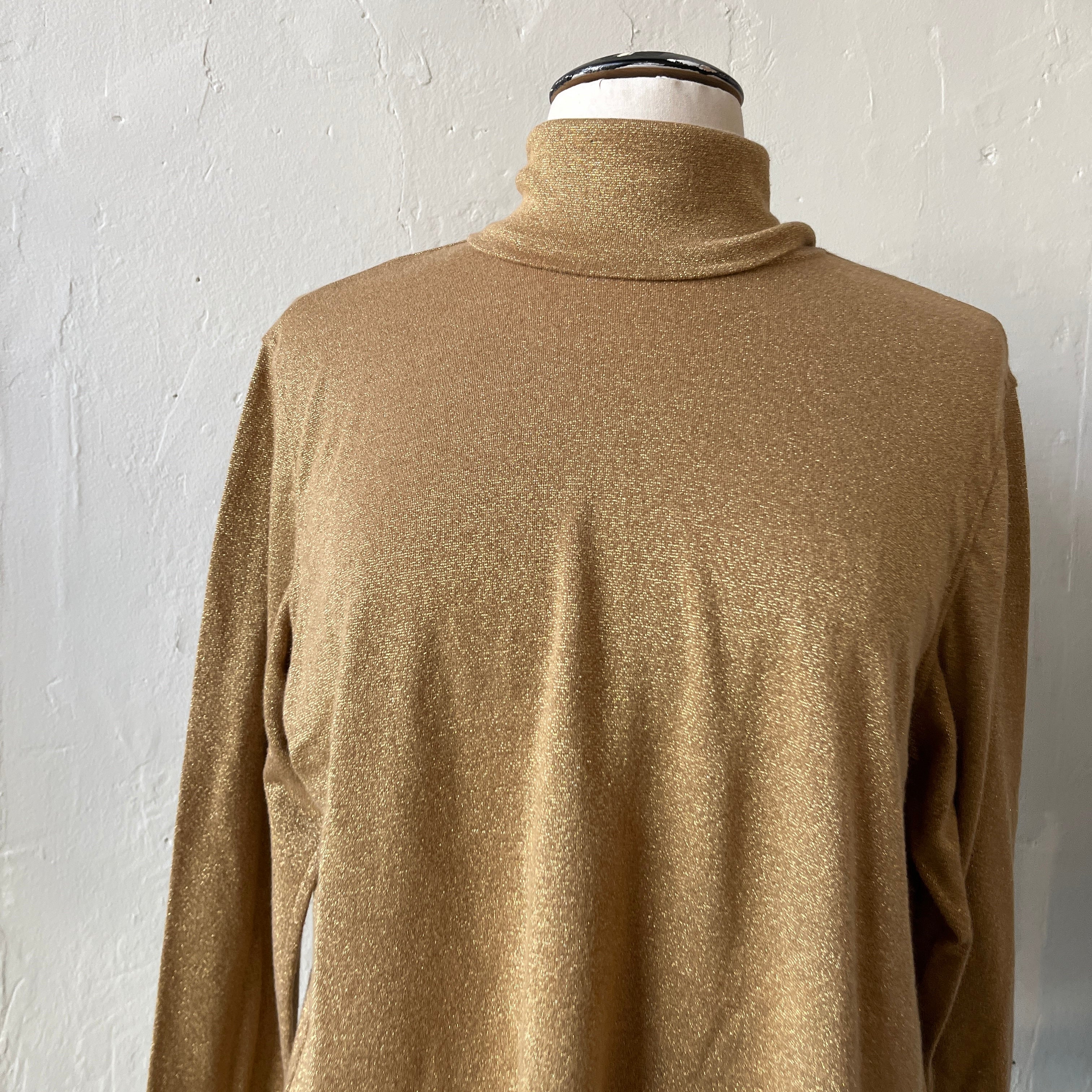 Gold Turtleneck (XL)