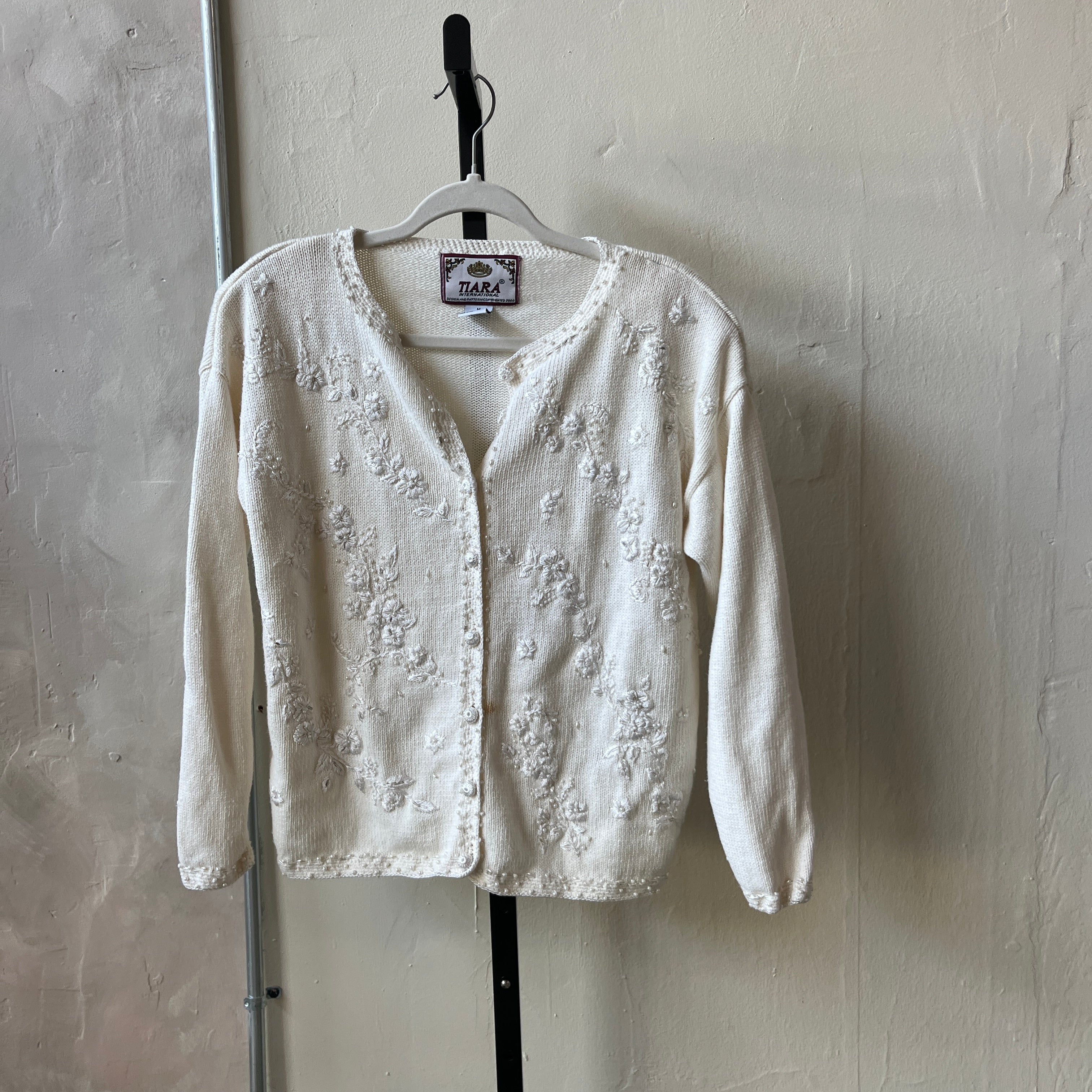 2000 Cream Cardigan (M)
