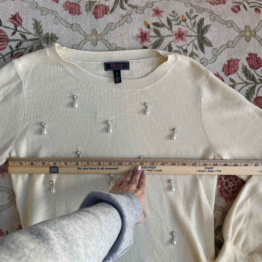 Cream Puff Sleeve Sweater (L)