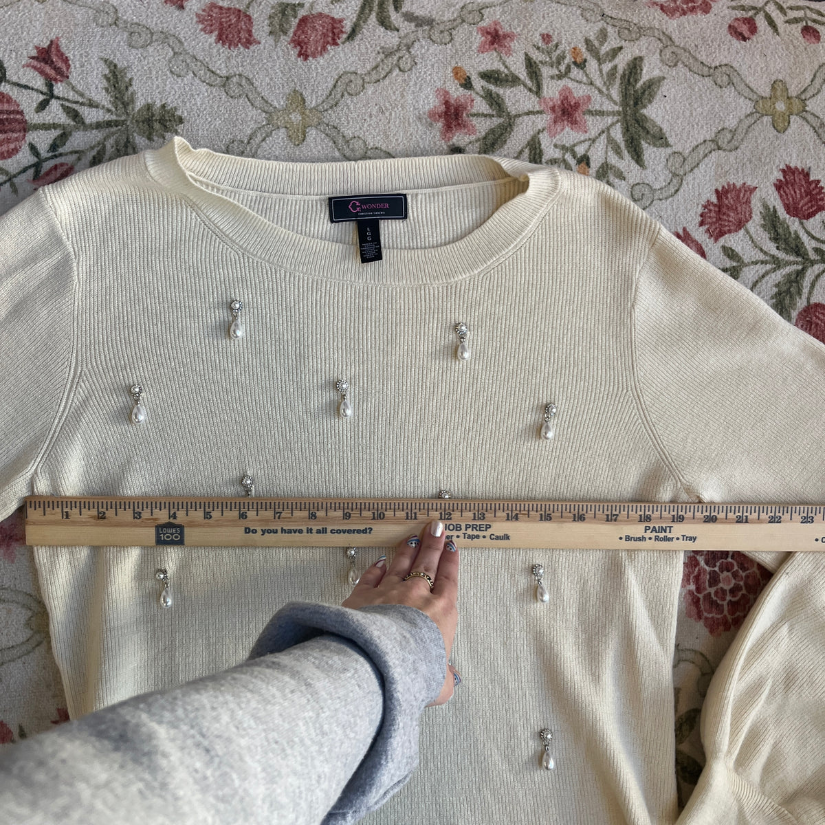 Cream Puff Sleeve Sweater (L)