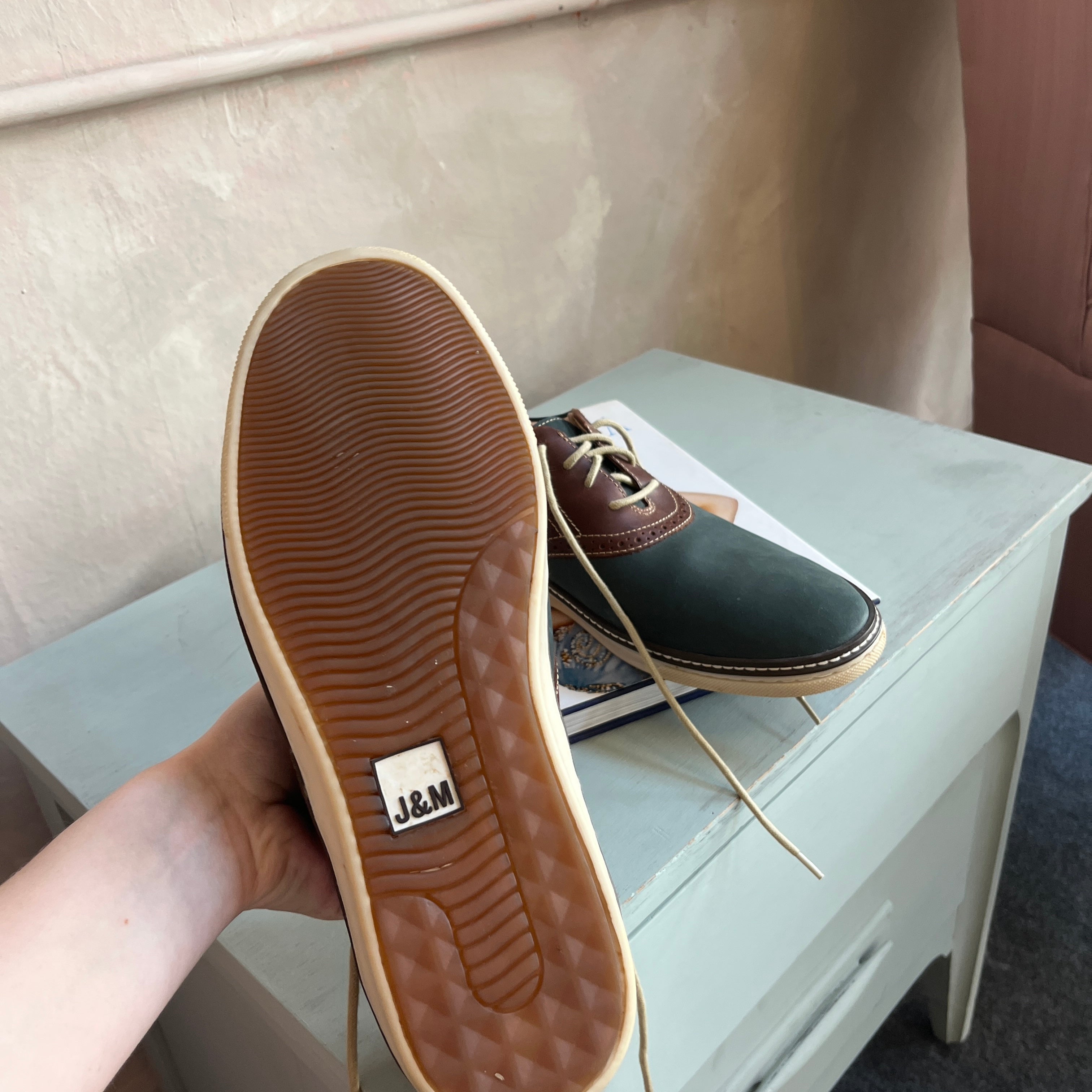 Men’s Shoes (10.5)