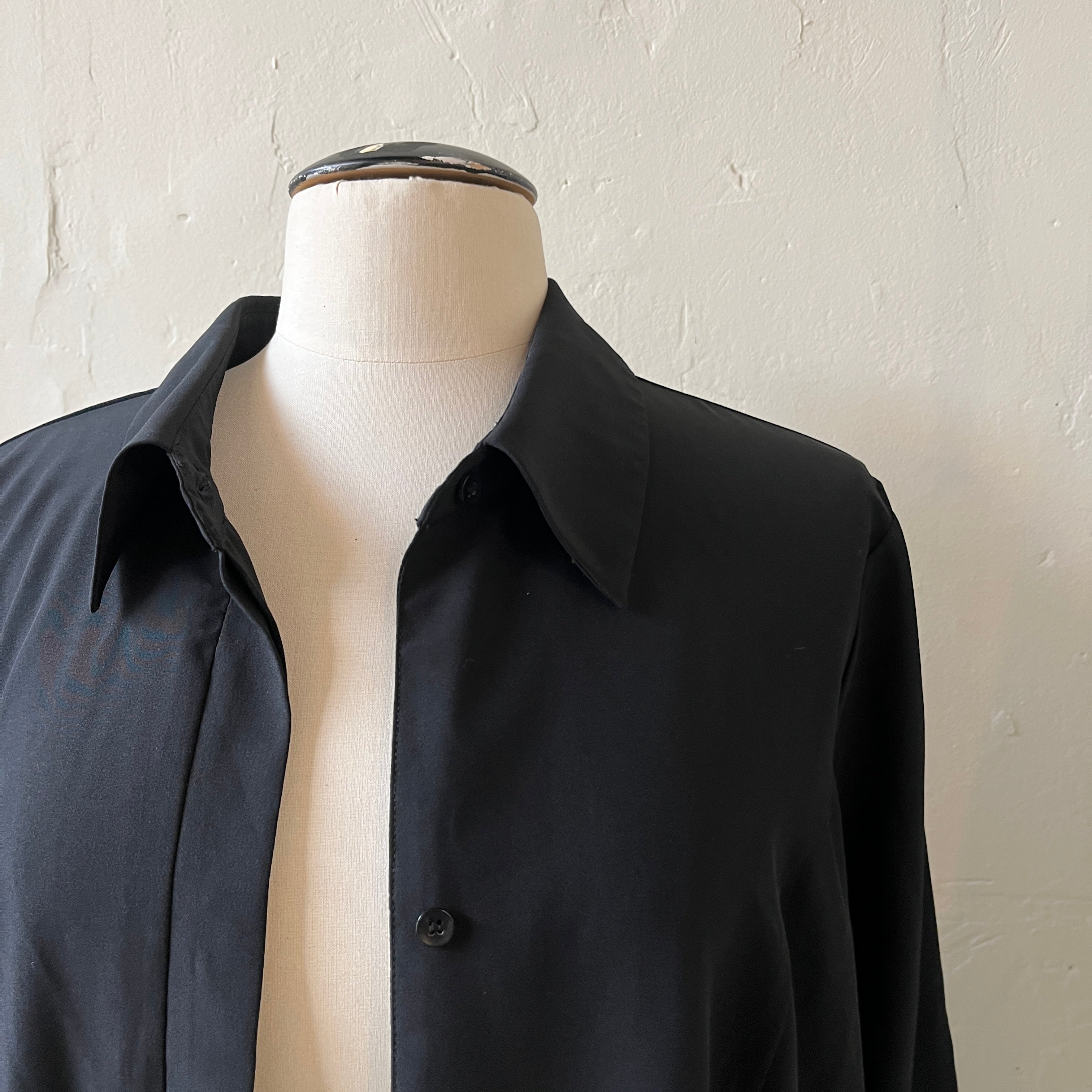 Black Button Up (14/16)