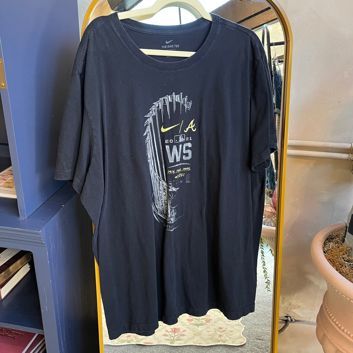 Atlanta Braves T-shirt (XXL)