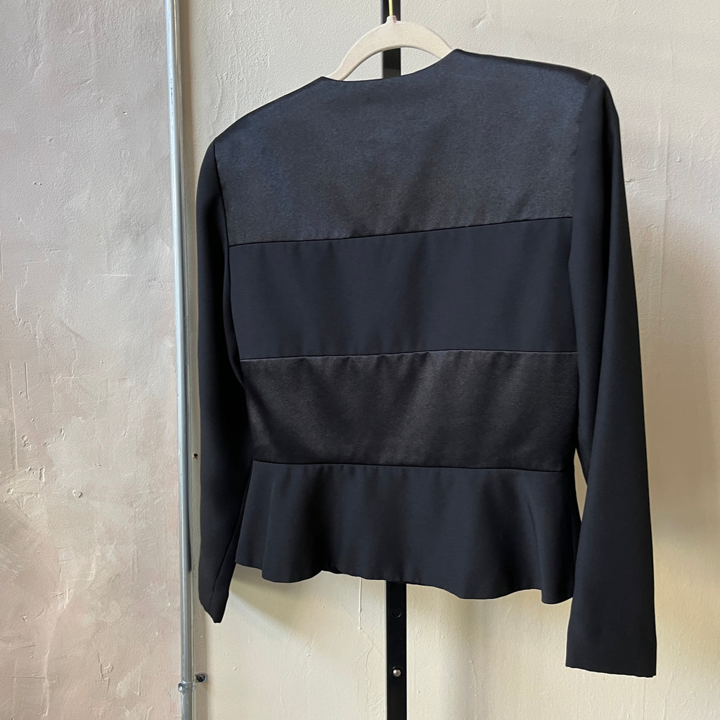 Black Blazer (6)