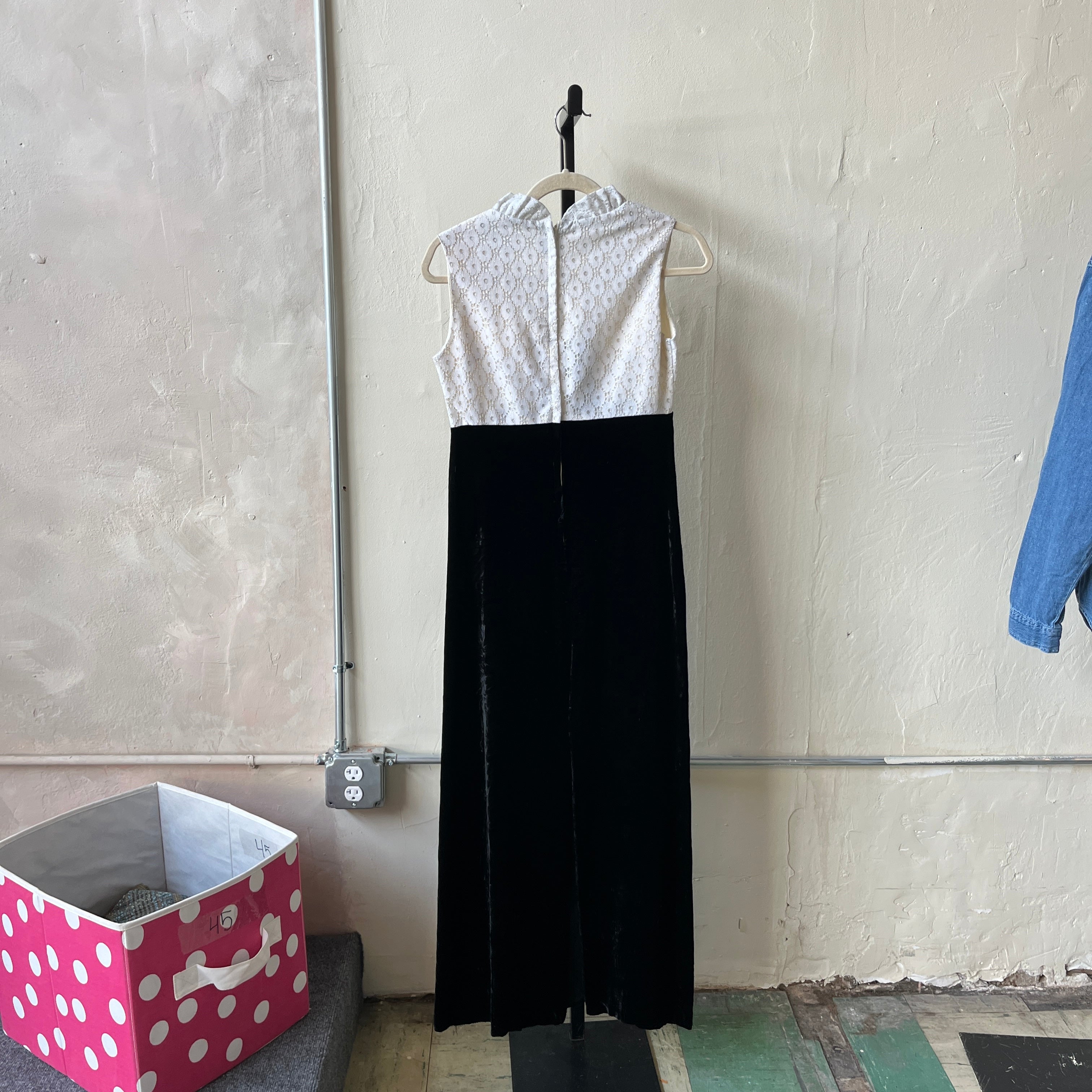Vintage Velvet Dress (S)