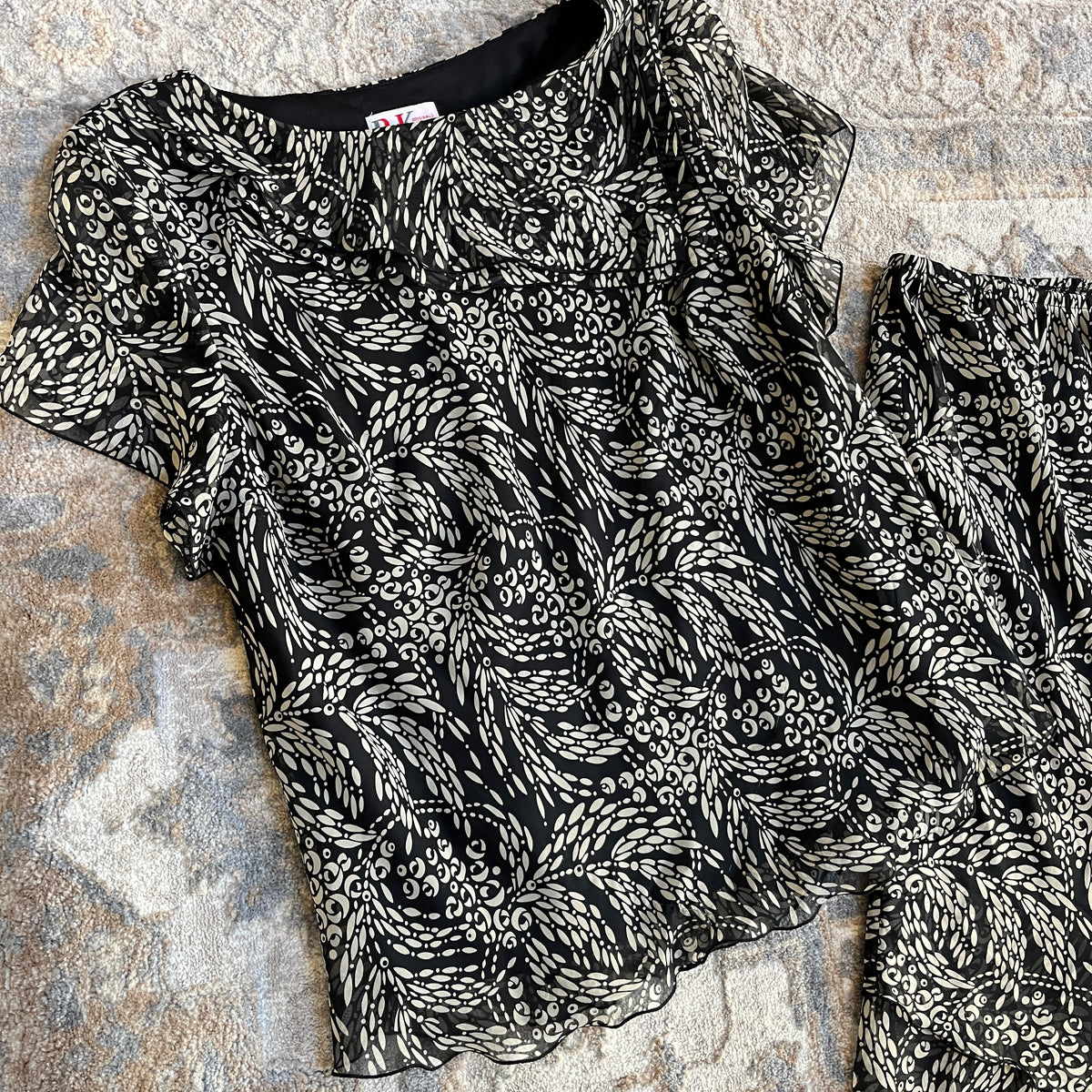 2000s Matching Set (18)