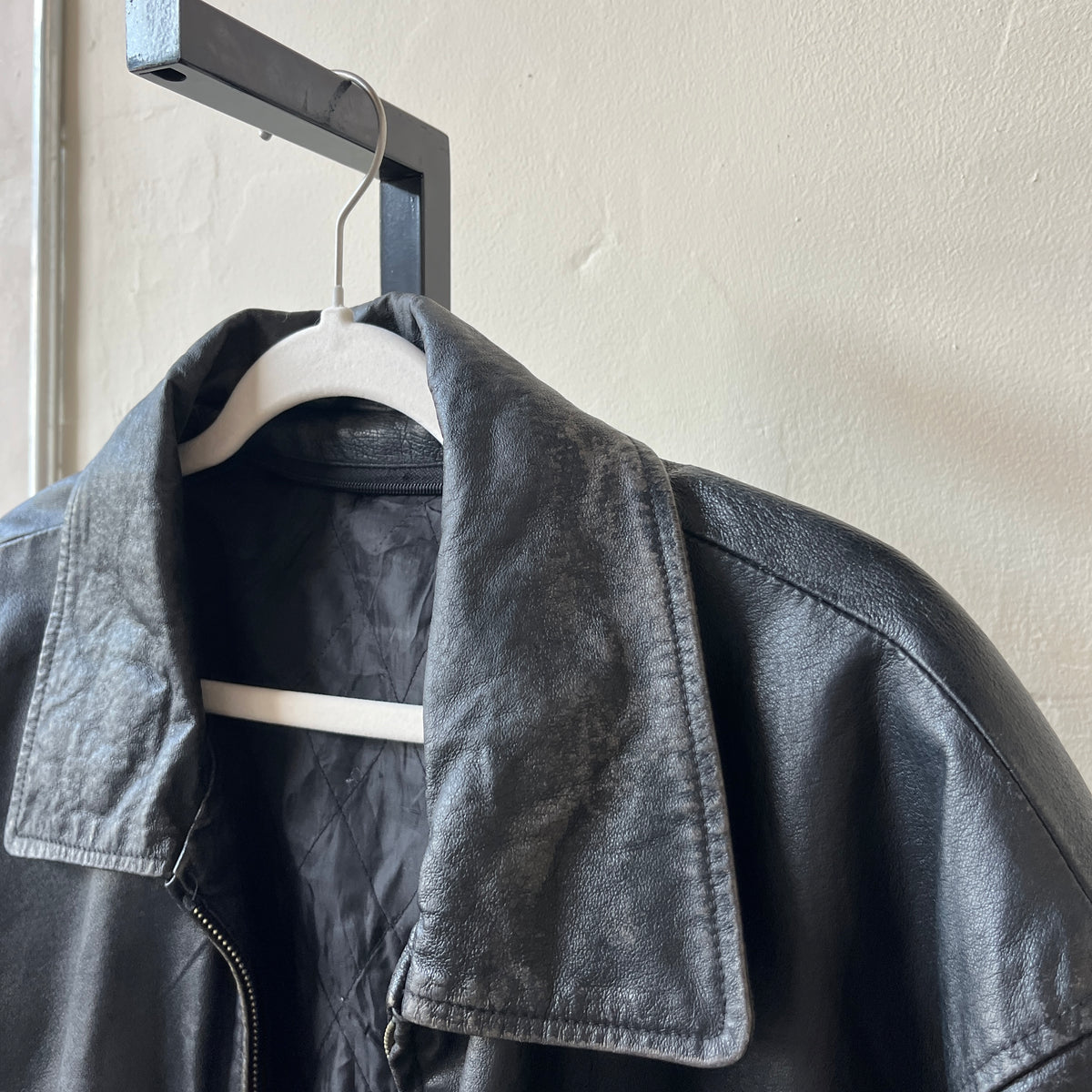 Men’s Leather Jacket (XL)