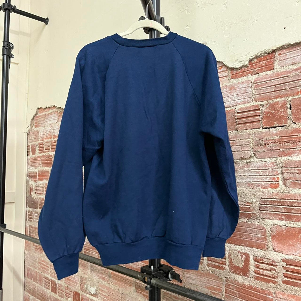 Skiing Sweatshirt (XL)